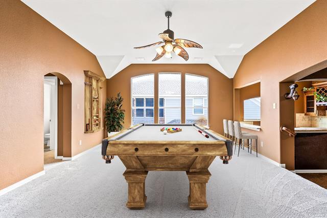 Building Photo - 4205 Lansbury Dr