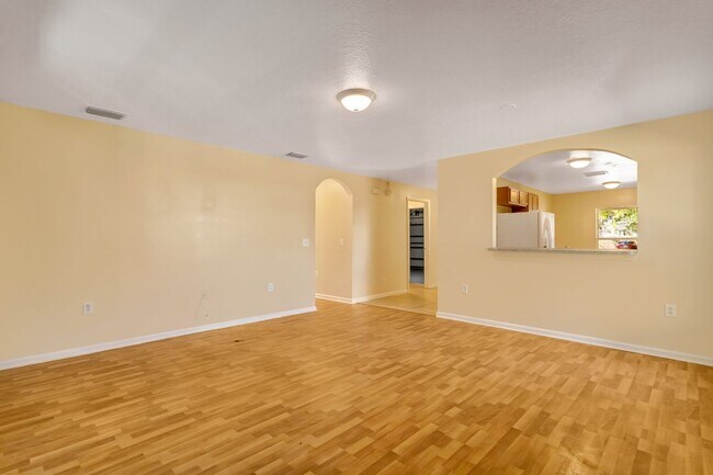 Building Photo - 3Bed 2Bath Single Family Home for Rent