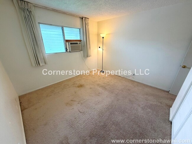 Building Photo - 98-1425-1425 Kamahao St