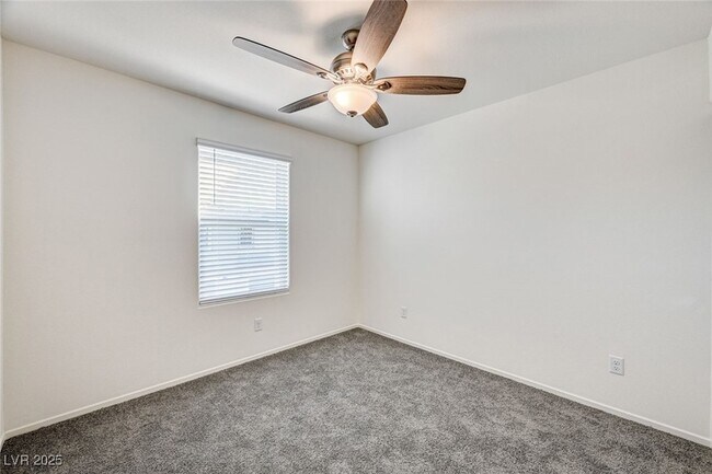 Building Photo - 7379 Raimee Brk St