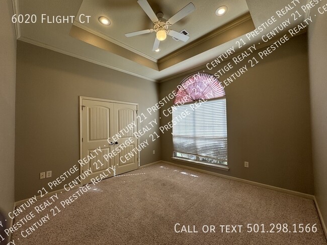 Building Photo - 6020 Flight Ct