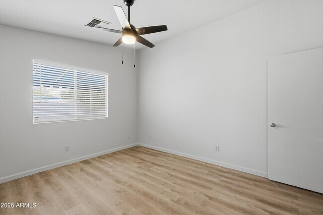 Building Photo - 8811 N 5th St