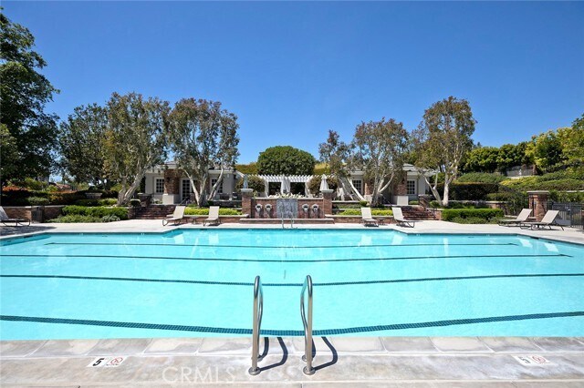 Building Photo - 19 Brigadier