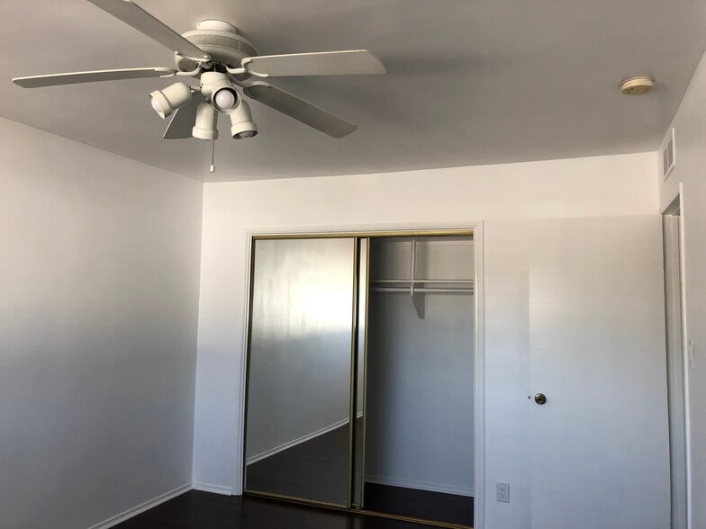 Master bedroom - 1418 Stanford St