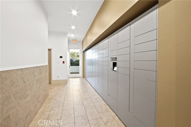 Building Photo - 700 E Ocean Blvd