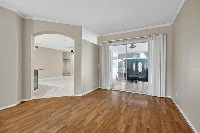 Building Photo - 20 Woodford Ln