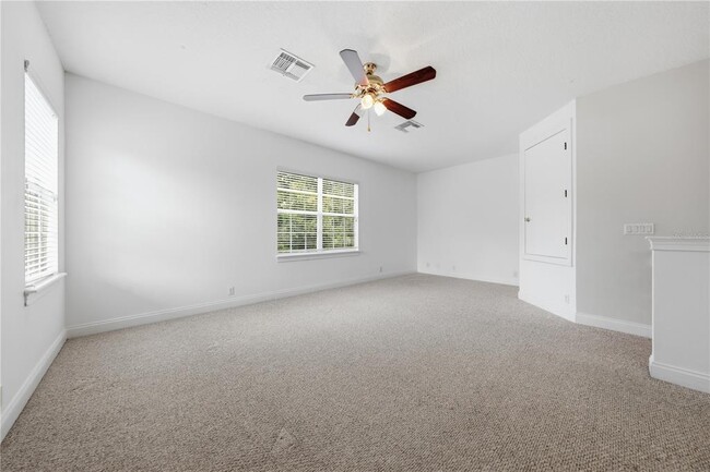 Building Photo - 11916 Camden Park Dr
