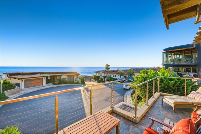 Building Photo - 329 Boca Del Canon