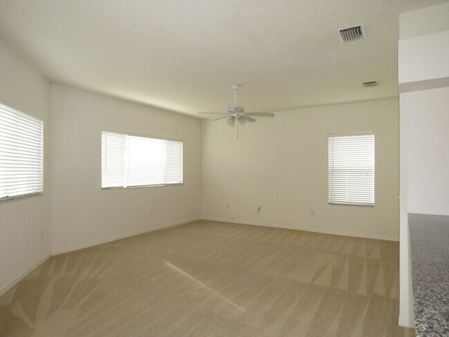 Building Photo - Large 4/2/3 Home renting $2800. month.