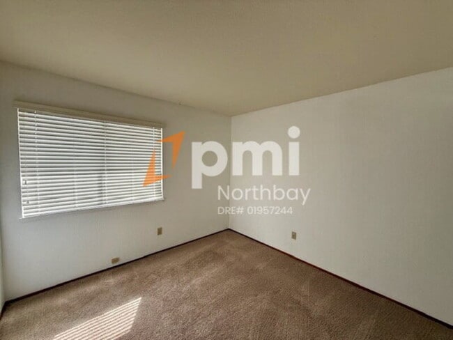 Building Photo - 1225 Whitecap Way