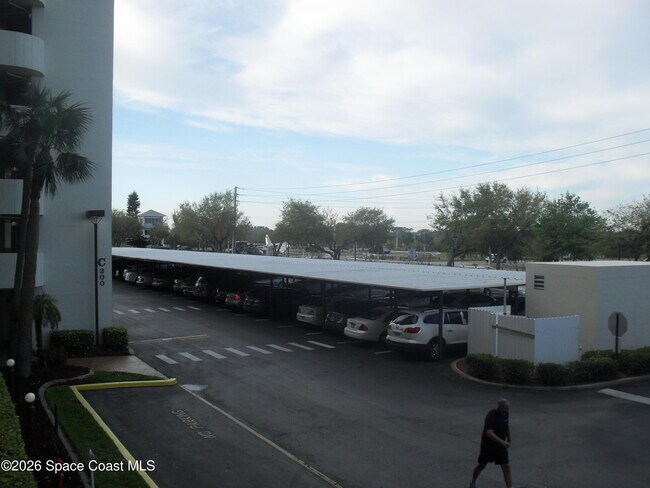 Building Photo - 250 S Sykes Creek Pkwy