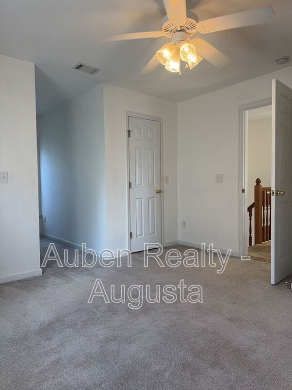 Building Photo - 901 McMillan Cir