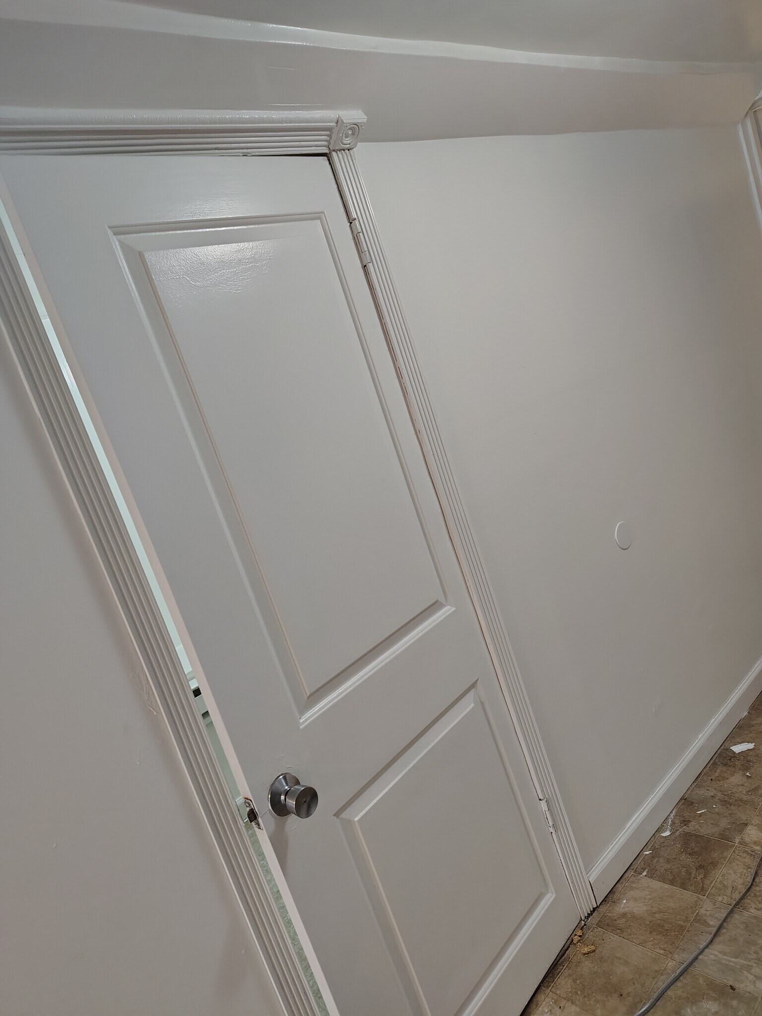 Bathroom - 416 W Poplar St