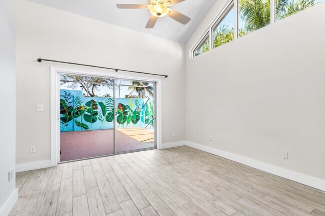 Building Photo - ** COURTYARDS AT QUAIL WOODS ** 2 BED + DEN / 2 BATH - TOWNHOME - NORTH NAPLES - ANNUAL RENTAL