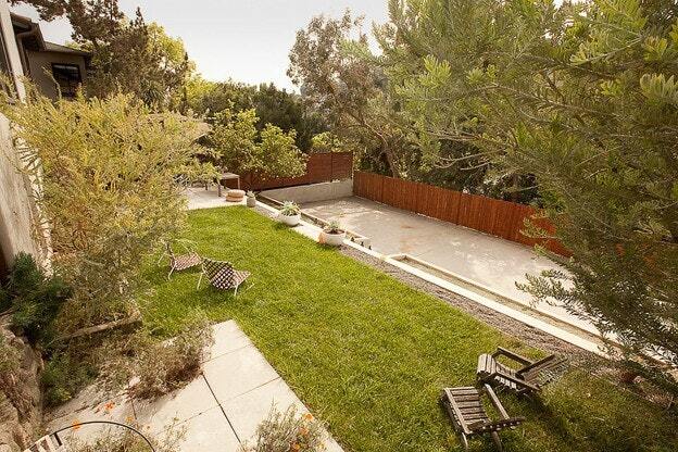 Building Photo - 2415 Meadow Valley Terrace