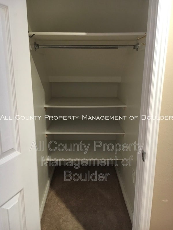 Building Photo - 3850 Paseo del Prado