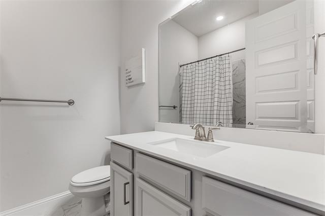 Building Photo - 2837 Troutt Dr