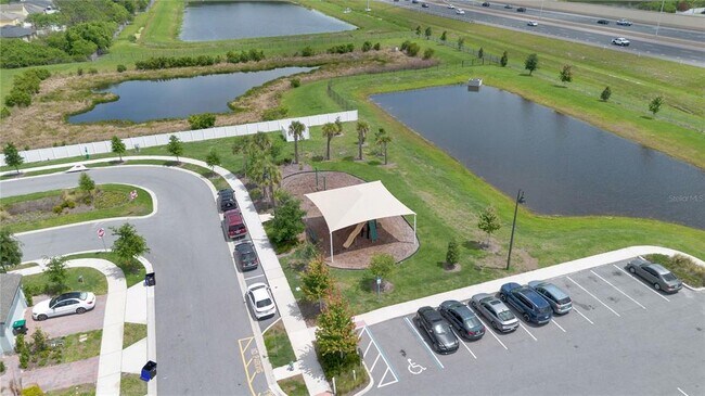 Building Photo - 2026 Crape Jasmine Ln