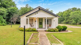 Building Photo - S Joplin Ave Triplex