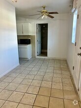 Building Photo - 3648 W Cheryl Dr