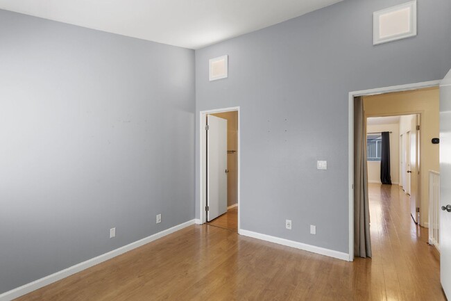 Building Photo - "Experience Perfection: Your Ideal Lifesty...