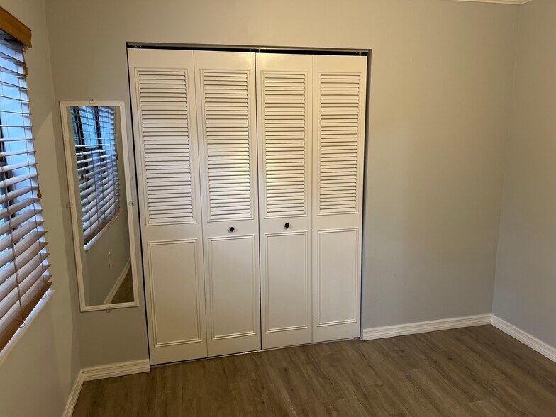 Building Photo - 117 Rio del Mar St