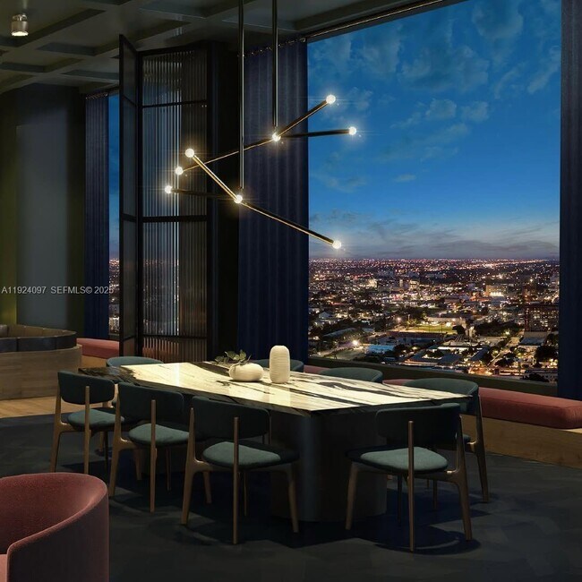 Building Photo - 11 NE 6th St