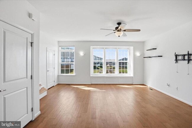 Building Photo - 166 Trout Lily Dr