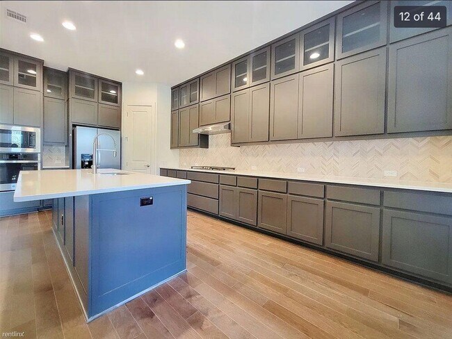 Building Photo - 7848 Laramie Bnd