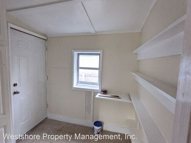 Building Photo - 2 br, 1 bath House - 3380 7th St