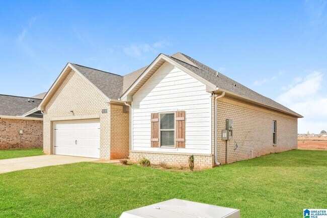 Building Photo - 215 John Harold Dr