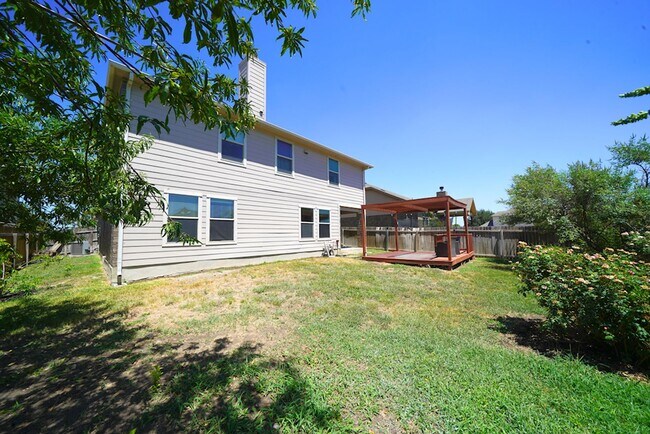 Building Photo - 6307 Myrtle Run