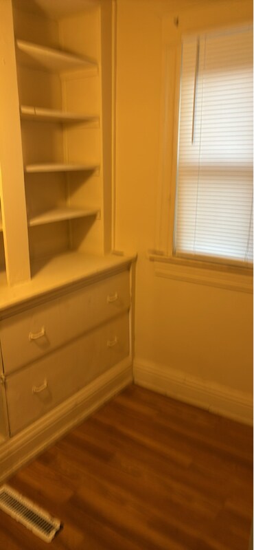 Building Photo - 1691 North Dr