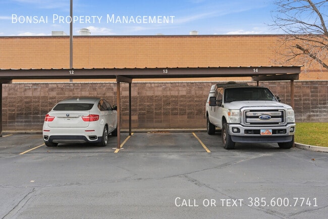 Building Photo - 894 N 160 W