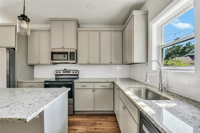 Building Photo - 1606 College Ave