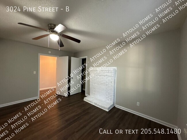 Building Photo - 3024 Pine St