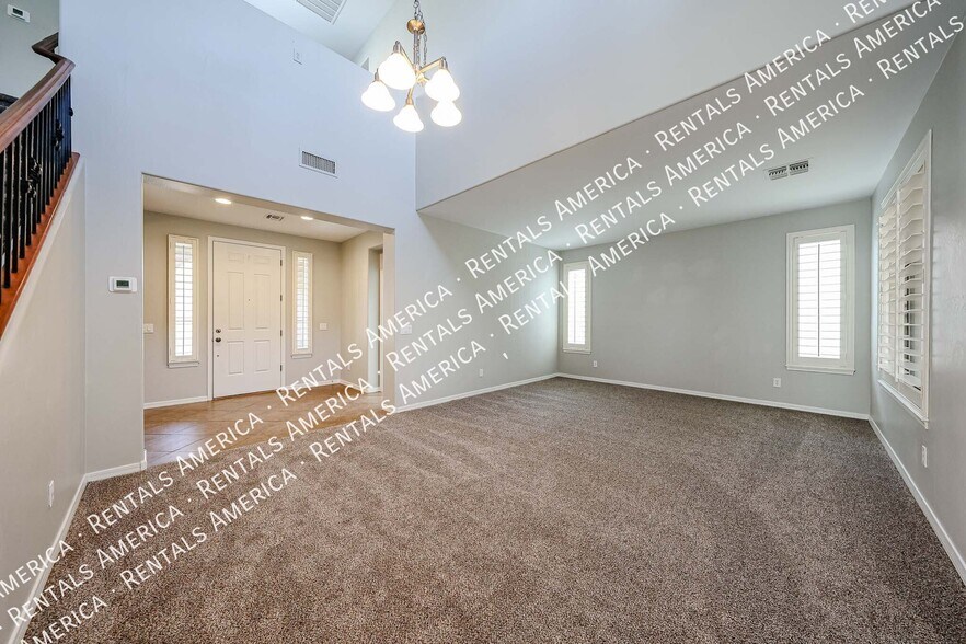 Building Photo - 3746 S Star Canyon Dr