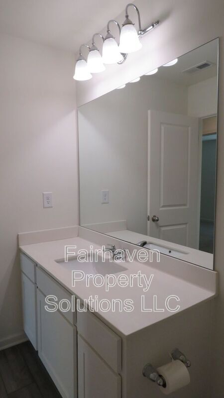 Building Photo - 1026 Paddington Dr