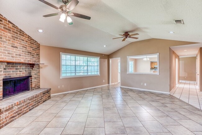 Building Photo - 19311 Cypress Bay Dr