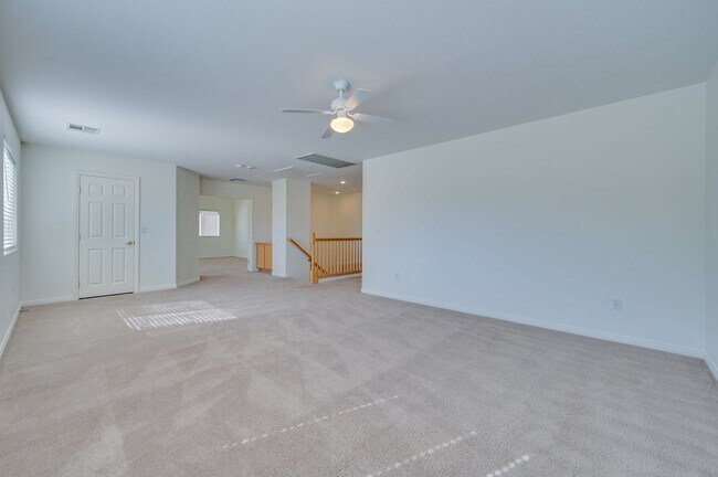 Building Photo - SW!! Southern Highlands!!! 4 Bedrooms!!!  ...