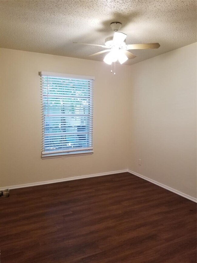 Building Photo - 4502 Banbury Bend