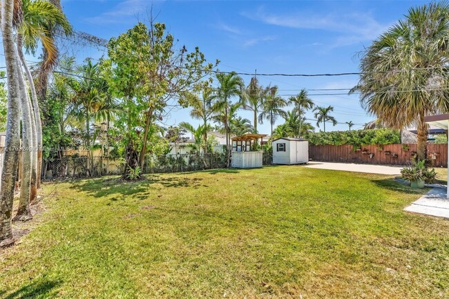 Building Photo - 11790 SW 34th St