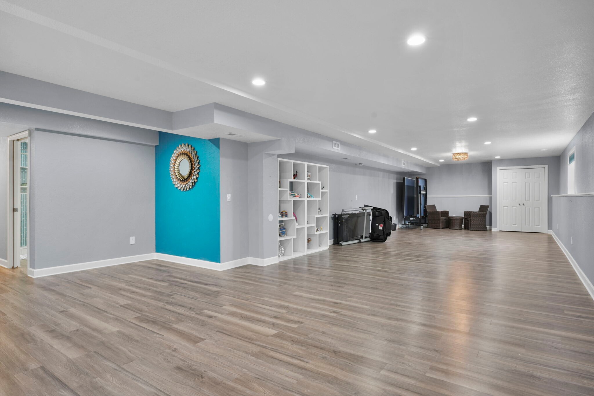Basement entertaining - 630 Big Stone Trl
