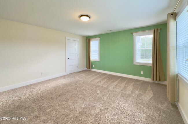 Building Photo - 102 Bogue Harbor Ct