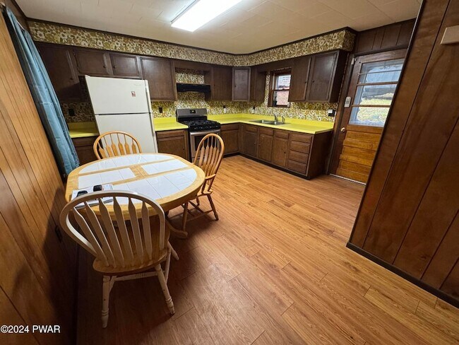 Building Photo - 758 Texas Palmyra Hwy