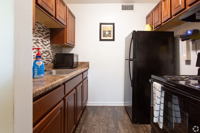 Floorplan - Cedarbird Point Apartments