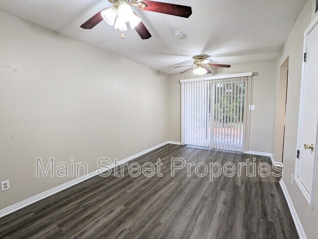 Building Photo - 6220 Lanier Dr