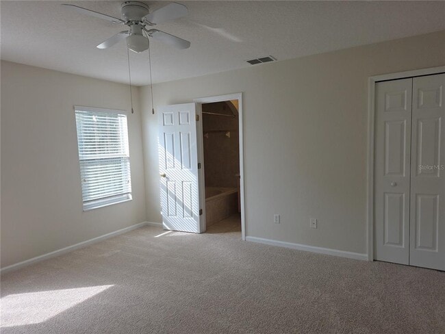 Building Photo - 16661 Cedar Crest Dr
