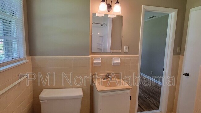 Building Photo - 6408 Robinhood Ln NW