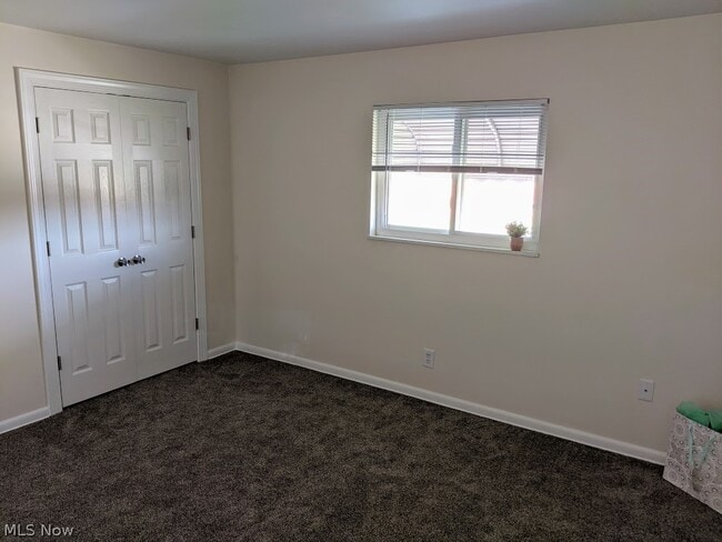 Building Photo - 1592 Ridgewick Dr